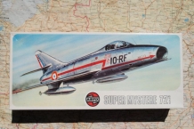 images/productimages/small/Dassault SUPER MYSTERE B.2 Airfix 0302-3 361 doos.jpg